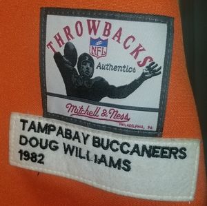 Tampa Bay Buccaneers Jersey, Doug Williams, Size 54